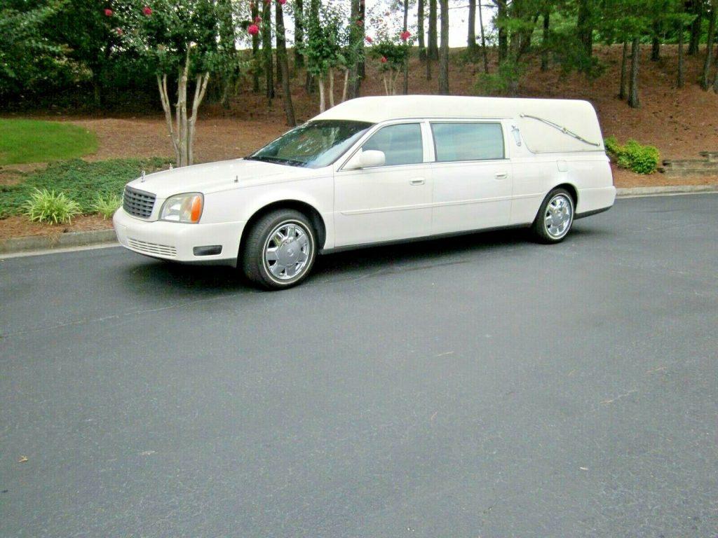 some issues 2002 Cadillac S&S MEDALIST hearse